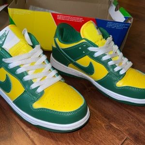 Brazil Nike dunks